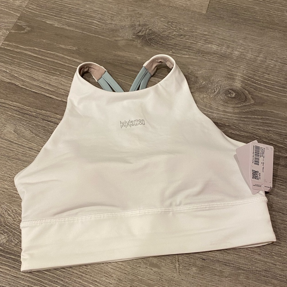 NWT Lululemon Energy HN Sports Bra Size 6